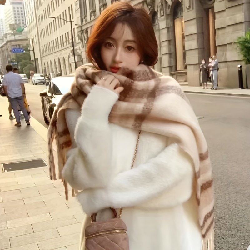 Classic Plaid Scarf for Women  - огляд і ціна Travel Accessories Unisex