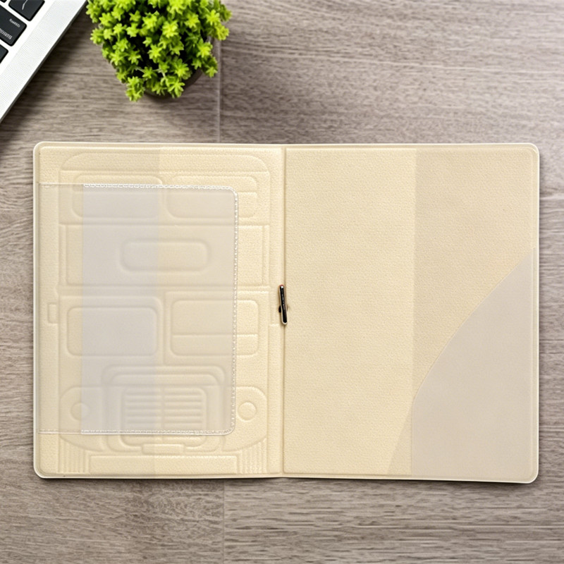 London Bus PVC Passport Holder - огляд і ціна Travel Accessories London