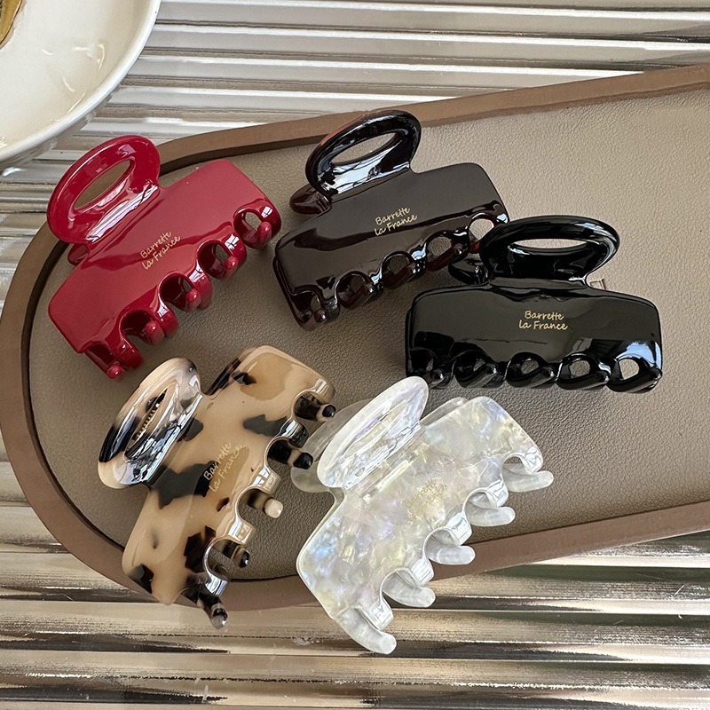 French Medium Hair Claw Clips  - огляд і ціна Travel Accessories Unisex