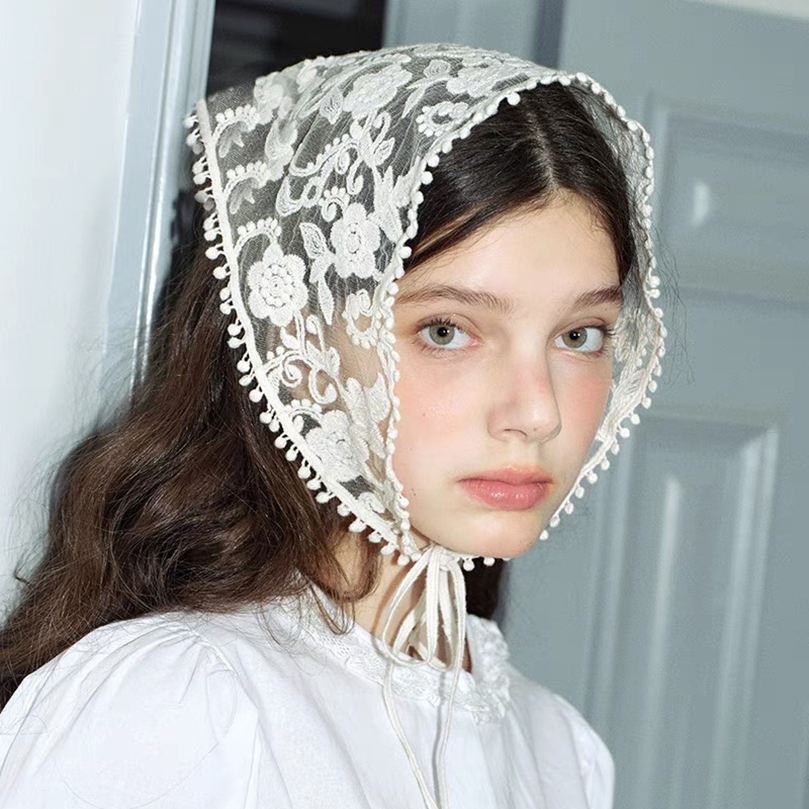 White Woven Floral Lace Hair S - огляд і ціна Travel Accessories For Elderly
