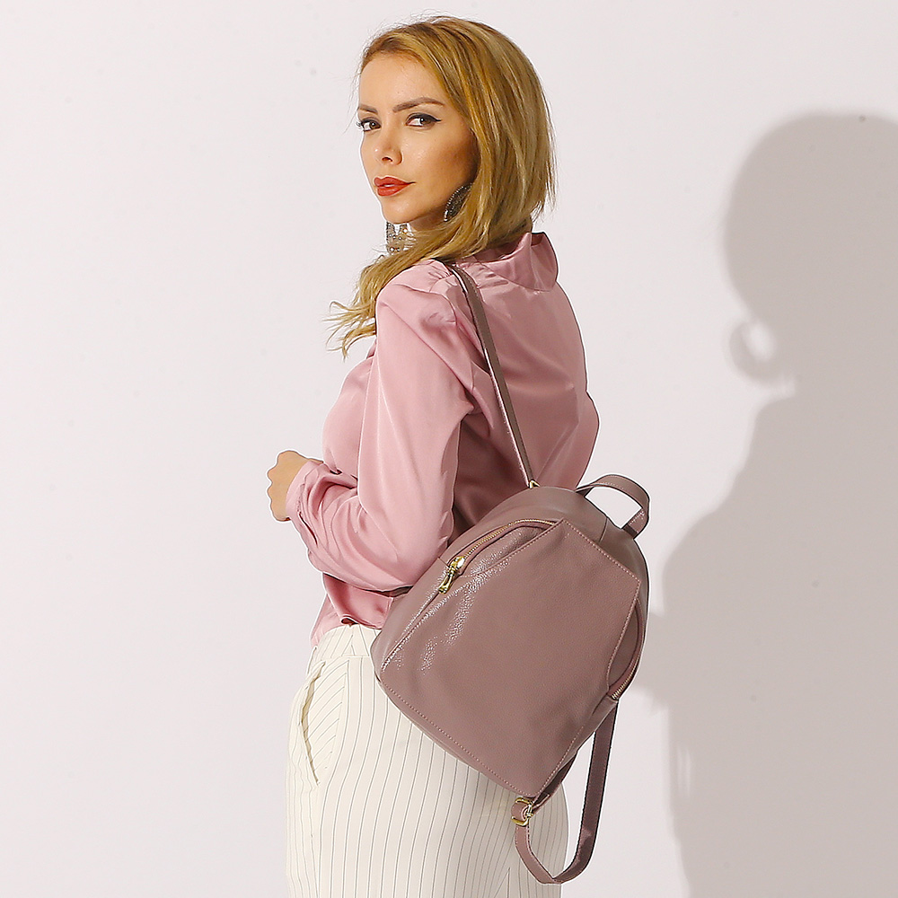 Zency Charm Women Backpack 100 - огляд і ціна Travel Accessories Leather
