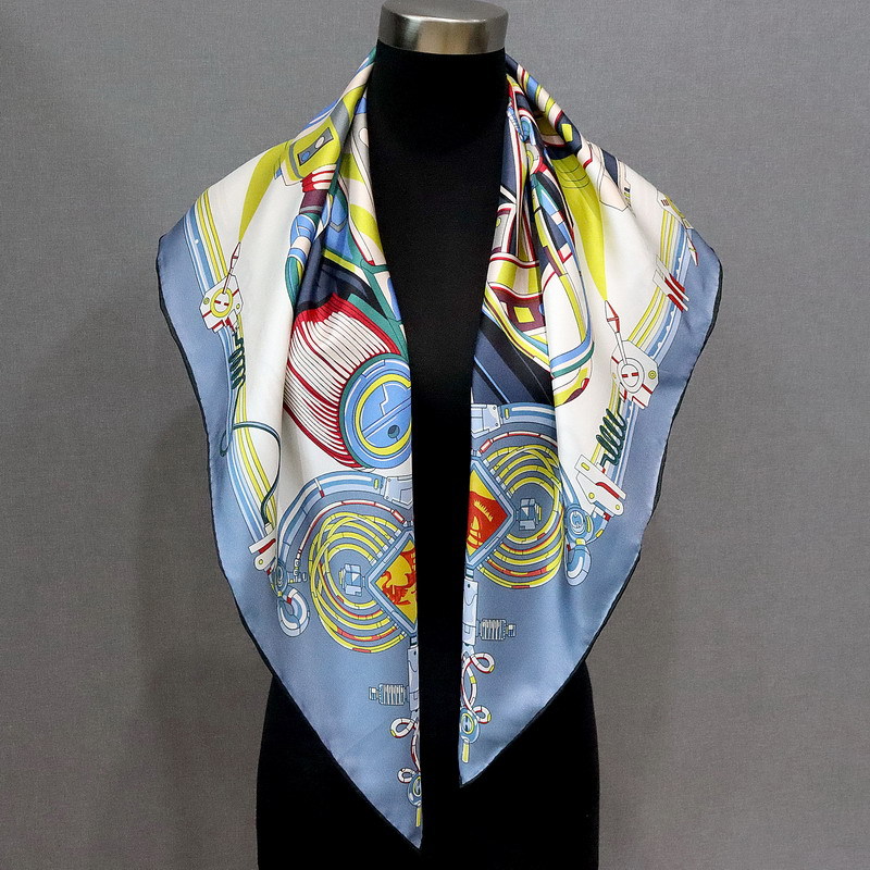 18MM Silk Scarf Women Hand Rol - огляд і ціна Travel Accessories Neck