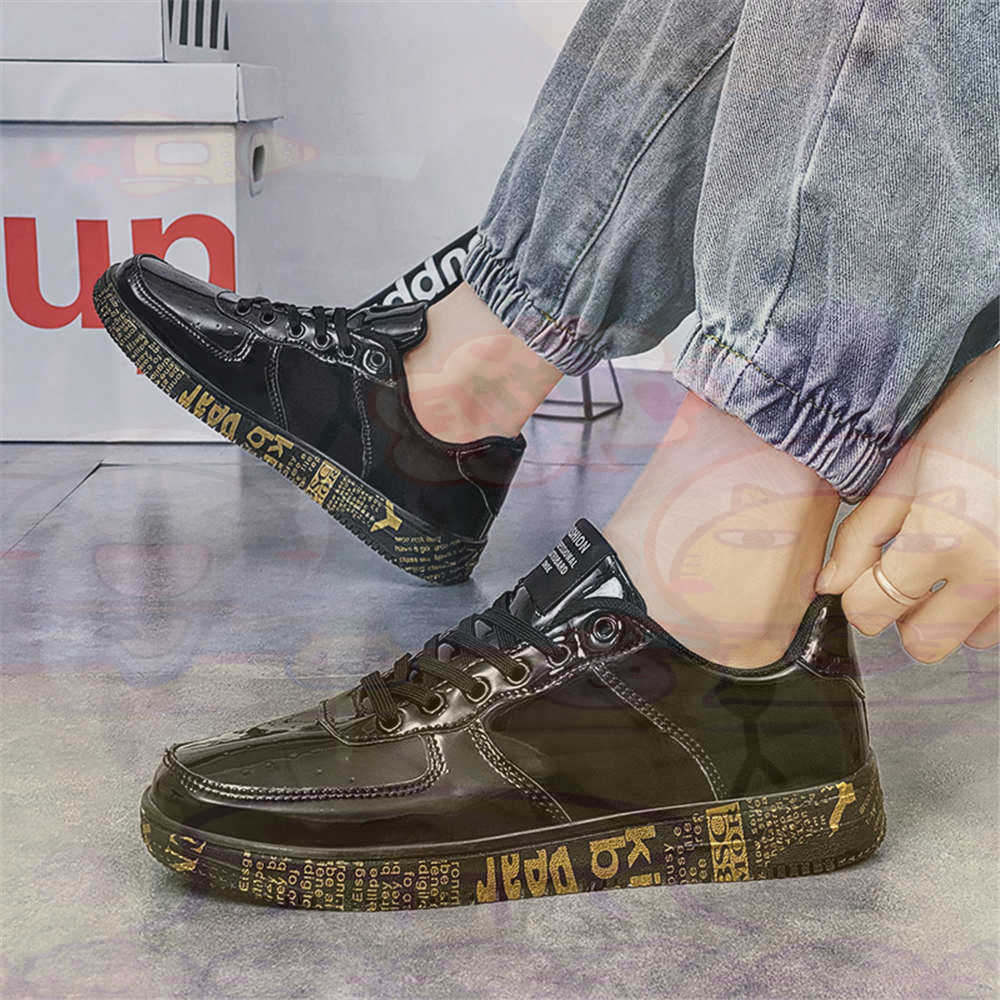 Round Foot Size 45 Sneakers Wh - огляд і ціна Travel Accessories On Sale