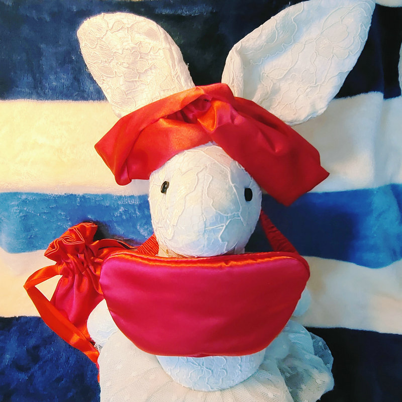 Eye Mask & Hair Accessory Set  - огляд і ціна Travel Accessories Unisex